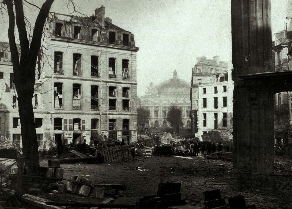 Charles Marville (1813–1879), Avenue de l'Opéra : démolition. Photographie, 1876, Brown University Library.